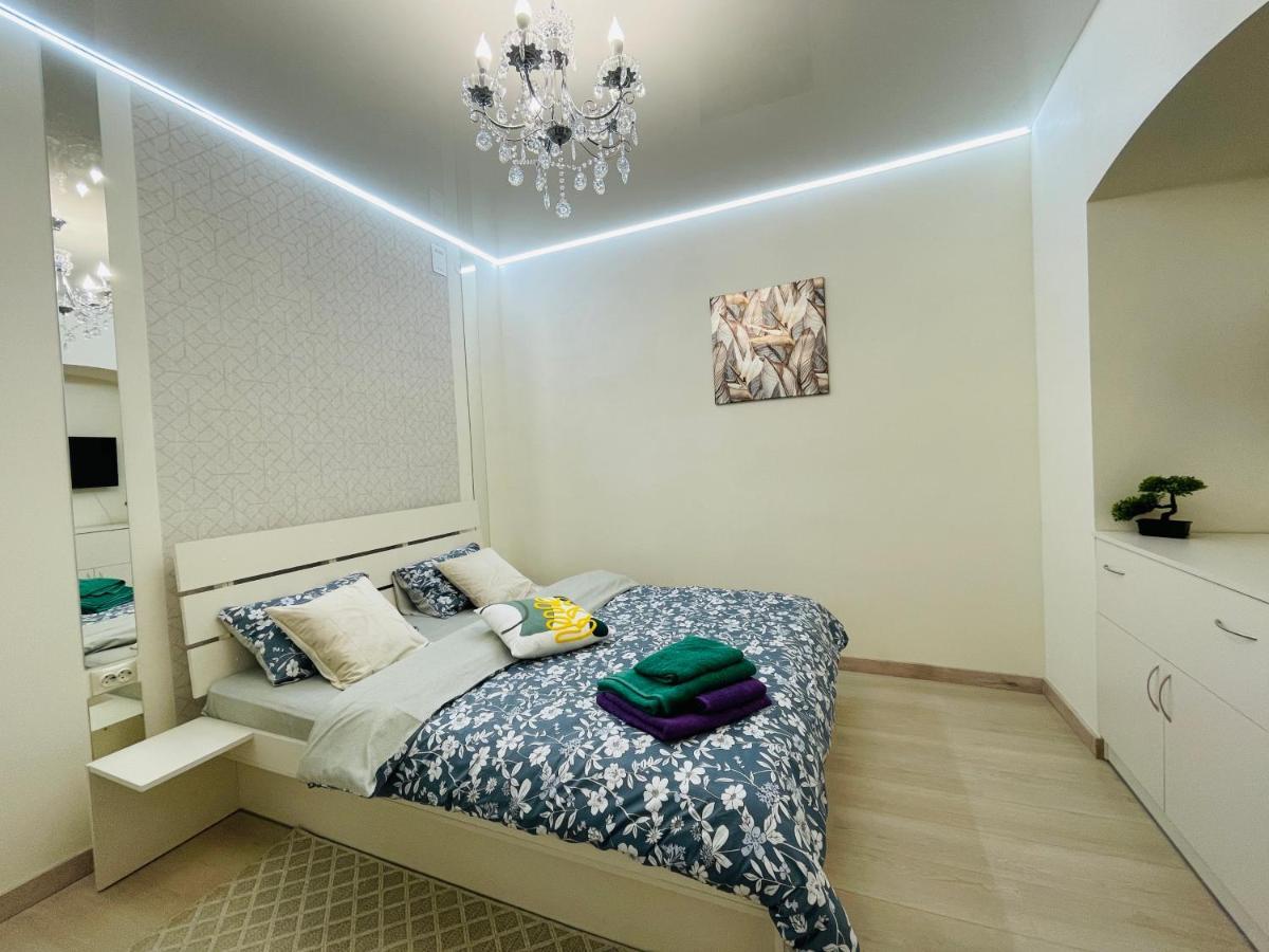 Style Apartments In Old Lviv Bagian luar foto