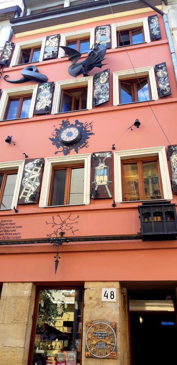 Style Apartments In Old Lviv Bagian luar foto